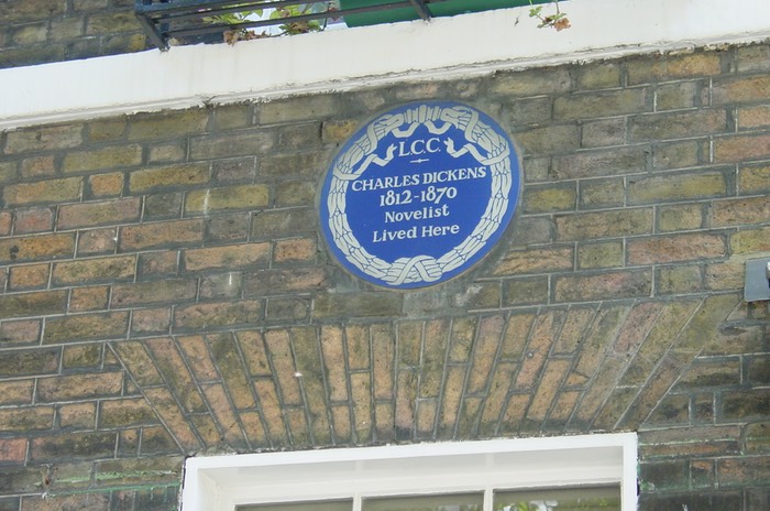 1aDickensHousesign
