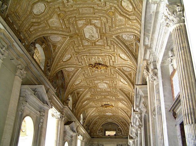 203VaticanMuseumCeiling2