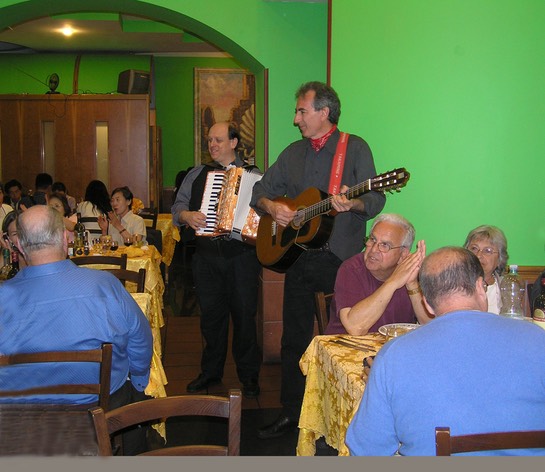 251ViscontiMusicians2