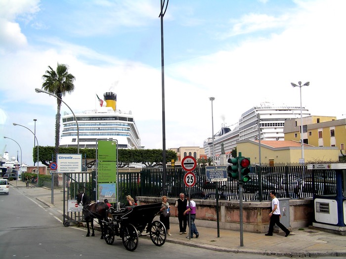 74PalermoBuggy&Ships