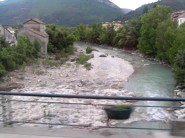 9.RiverInAlps